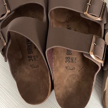 Hediye Terlikte Yanlış Numara Ve Değişim Sorunu: Profesyonellikten Uzak Hizmet