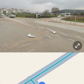 Bursa Balkan Mahallesi'nde Her Gün Yaşanan Kazalara Karşı Acil Trafik Lambası Talebi