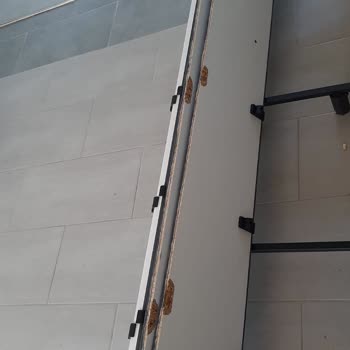 I Received a Damaged Display Bedroom Set From Vivense With Missing Parts