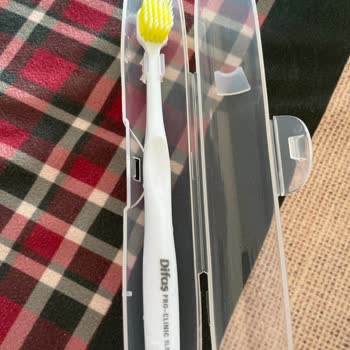 Difaş Pro Clinic Slim Soft Fırça Kılları Dökülüyor, Hayal Kırıklığı Yaşadım