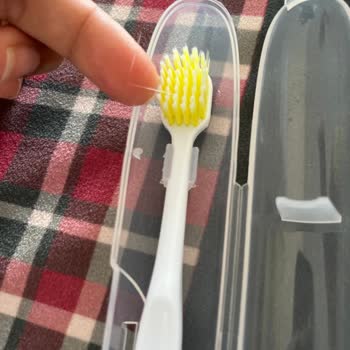 Difaş Pro Clinic Slim Soft Fırça Kılları Dökülüyor, Hayal Kırıklığı Yaşadım