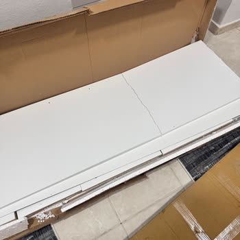 Kırık Dolap Parçaları Ve Cevapsız Müşteri Hizmeti Mağduriyeti