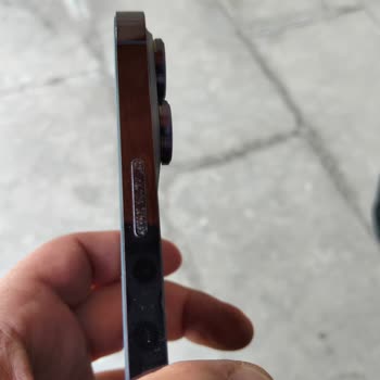 Piili Marka Kılıf, İphone 14 Pro'mda Çiziklere Neden Oldu