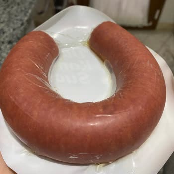 Kangal Sucuk Ambalajında Sulanma Problemi Ve Saklama Koşulları Hakkında Endişe