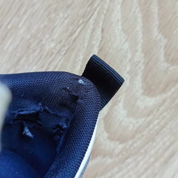 Ayakkabı Değişim Talebim Sıvı Teması Gerekçesiyle Haksızca Reddedildi