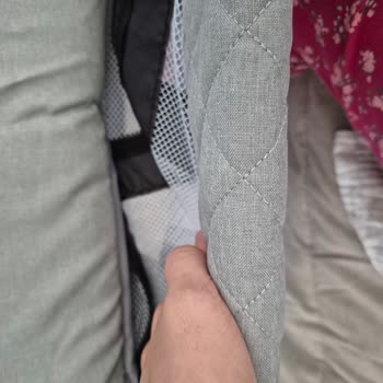 Kraft Anne Yanı Park Yatakta Güvenlik Sorunu: Bebeğimiz Sıkıştı, Çözüm Bulunamıyor