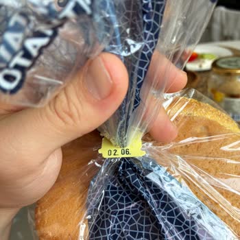 UNO Paket Ekmeklerde Üretim Tarihi Bilgisi Eksikliği