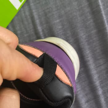 Garantili Ayakkabımın Arka Kısmı Açıldı Değişim Talebim Reddedildi