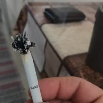Marlboro Touch Blue Sigara İçerisinden Sürekli Odun Parçası Çıkıyor, Çözüm Bekliyorum