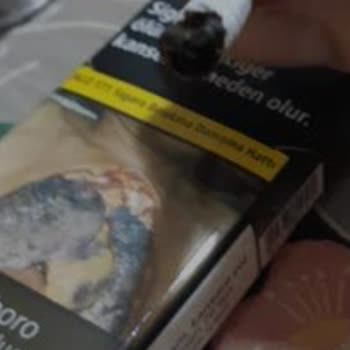 Marlboro Touch Blue Sigara İçerisinden Sürekli Odun Parçası Çıkıyor, Çözüm Bekliyorum
