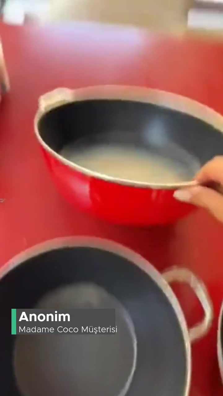 Madame Coco Tencere Takımı Kanserojen Kaplaması Dökülüyor! videonun kapak resmi
