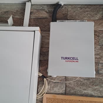 Superonline Fiber Kurulumunda Apartmanımıza Zarar Verildi Ve Düzensiz İşçilik Yapıldı