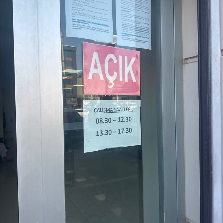 Noterler Bayramda Araç Alım Satım Sisteminin Kapalı Olması Mağduriyet Yaratıyor
