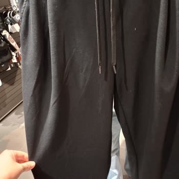 Satın Aldığım Eşofman Takımı Kısa Sürede Deforme Oldu, İade Talebim Reddedildi