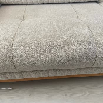 Koltuk Takımının Süngerleri Kısa Sürede Ezildi