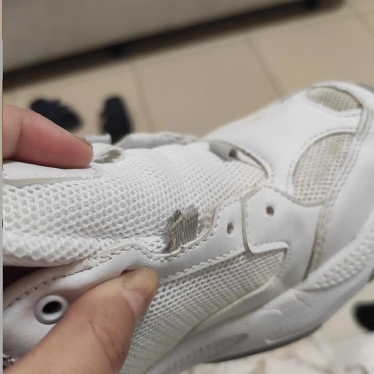 Kısa Sürede Hasar Gören Ayakkabı İçin İade Talebi