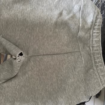 Nike Eşofman Altında Yaşanan Sorun Ve Olumsuz İnceleme Sonucu Hayal Kırıklığı Yarattı