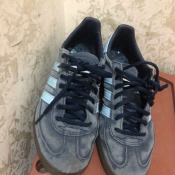 1 Ayda Renk Solan Ayakkabıya İade Reddi Mağduriyeti