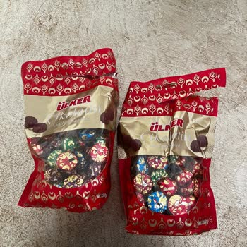 Aldığım Ülker Çikolatalarının Bozuk Çıkması Ve İletişimsizlik