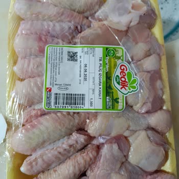 Market Ürününde Bozulmuş Ve Kokmuş Gıda Sorunu