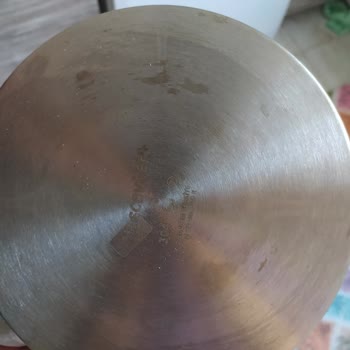 Az Kullanılan Tencere Setinde Leke Ve Küf Sorunu İle Kulpun Kopması