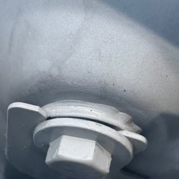 Problemas con coche nuevo Cupra, daños, piezas faltantes y servicio deficiente