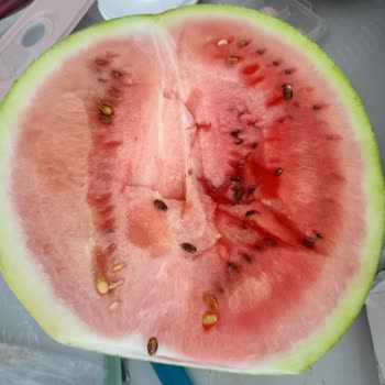 Aldığım Karpuzun Kalitesiz Çıkması Ve Mağduriyetim