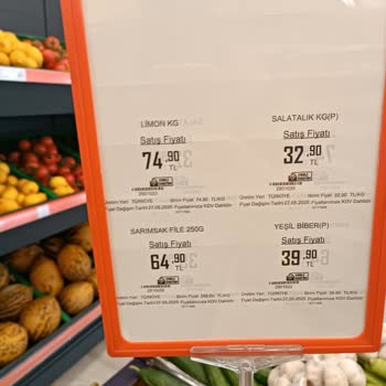 Tarım Kredi Market'te Limon Fiyatı Kasada Yüksek Çıktı, Etiket Güncellenmemiş