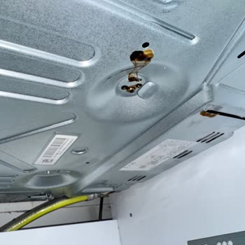 Siemens Ocakta Sıvı Sızıntısı Ve Servis İlgisizliği Mağduriyeti