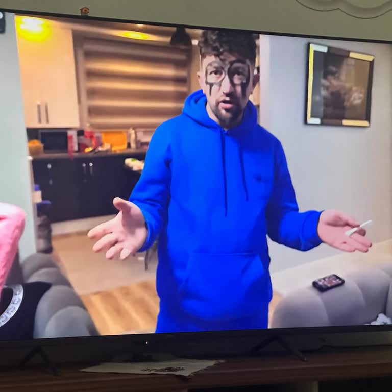 Çocukların Psikolojisini Olumsuz Etkileyen İçerikler Endişelendiriyor