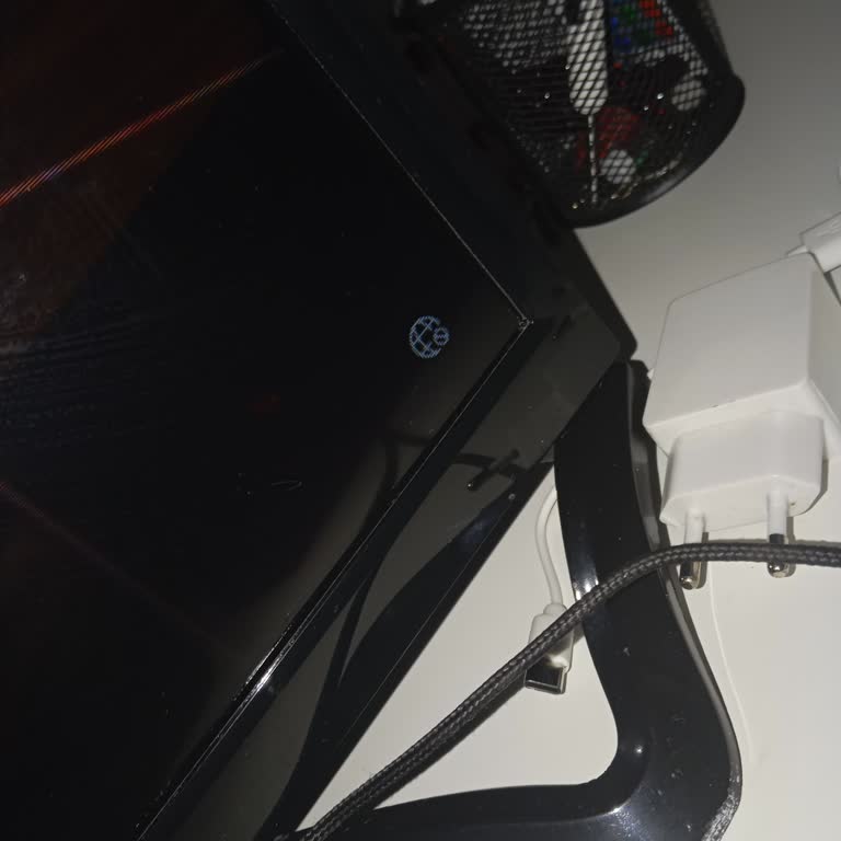 Yeni Çiftlik Mahallesi'nde Sürekli İnternet Kesintisi Ve Altyapı Sorunu