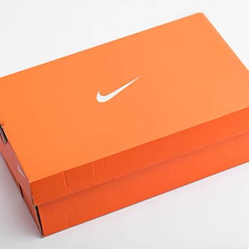 Intersport Nike Ayakkabıda Beklenmedik Koku Problemi