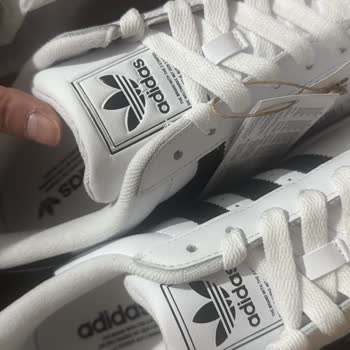 Aldığım Ayakkabıda Üretim Hataları Ve Orijinallik Şüphesi