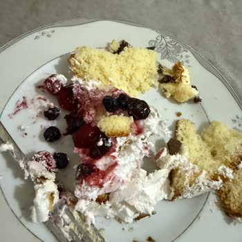 Bayat Pasta Satışı Ve Yanıltıcı Bilgilendirme Yaşadım