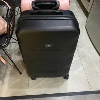 Kırılan Valiz Yerine Verilen Basit Valiz Ve İlgisiz Çözüm