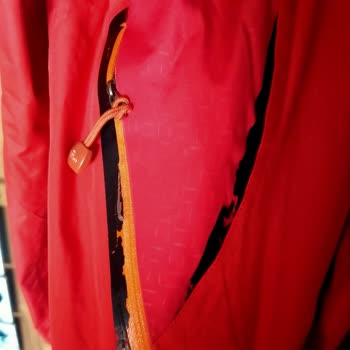 Dry Life Kuru Temizleme Ve Tekstil Çok Amatörler!