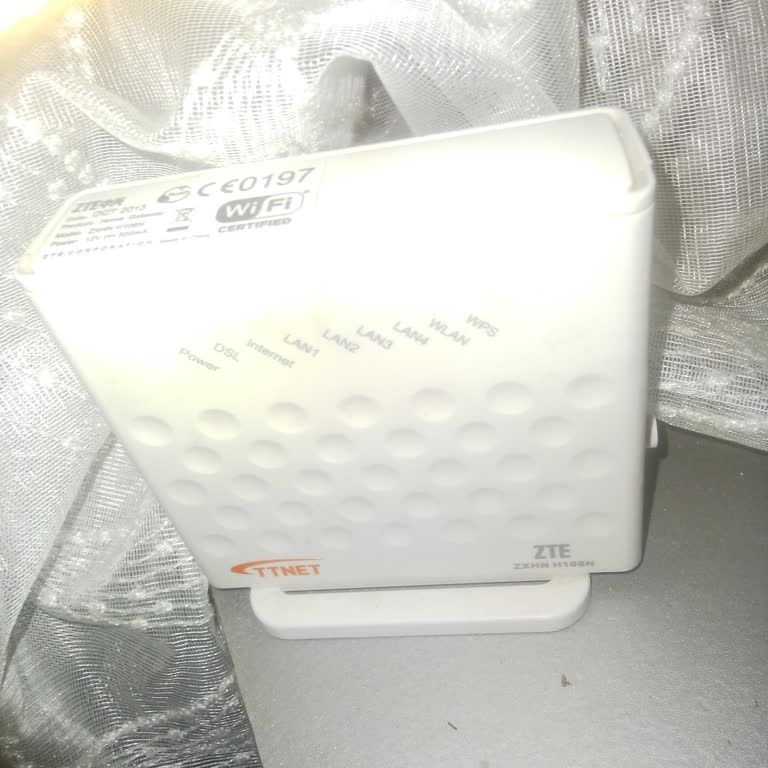 Modem Sorunu Ve Haksız Ücret Talepleriyle Mağduriyet Yaşıyorum