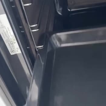 Electrolux Ankastre Fırında Teleskopik Ray Ve Fiziksel Hasar Sorunu Çözülmüyor