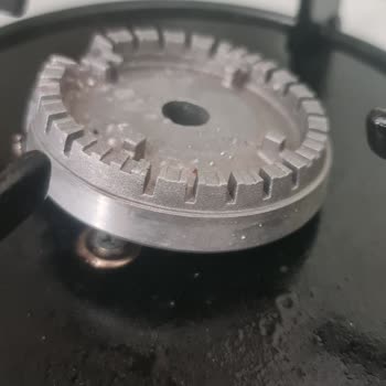 Bosch Ankastre Ocak Bek Kafası Kısa Sürede Bozuldu, Servis Kullanıcı Hatası Dedi