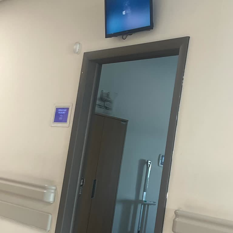 Randevu Saatinde Doktorun Gelmemesi Ve İlgisiz Personel Mağduriyeti