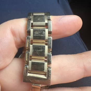 Bir Haftada Deforme Olan Saat Ve Müşteri Hizmetlerine Ulaşamama