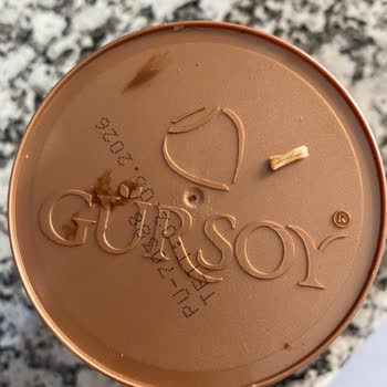 Kakaolu Fındık Kremasından Çıkan Yabancı Cisim Şoku