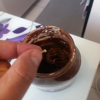 Kakaolu Fındık Kremasından Çıkan Yabancı Cisim Şoku