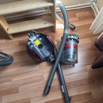 Teknik Servis Stok Sorunu Nedeniyle Süpürge Kullanılamıyor