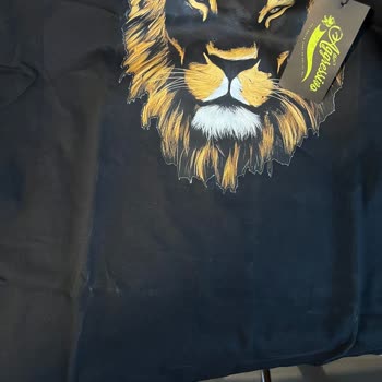 Siparişimde Yanlış Beden, Lekeli Ürün Ve İletişim Sorunu Yaşadım