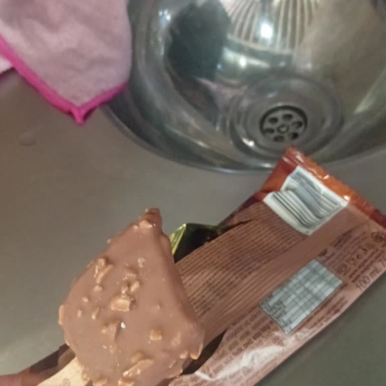 Aldığım Magnum Ürününün Yarım Çıkması Mağduriyet Yarattı