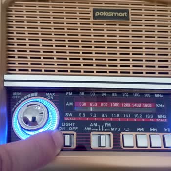 Aldığım Radyo Hem Çalışmıyor Hem De Tuşları Arızalı