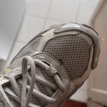 Adidas Ayakkabıda Kısa Sürede Yırtılma Ve İade Sürecinde İletişimsizlik