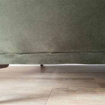 Garanti Kapsamındaki Koltuk Ve TV Ünitesinde Çözülmeyen Kusurlar
