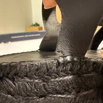 Tommy Hilfiger Ayakkabımın Dikiş Yerleri Kısa Sürede Yırtıldı İnceleme Olumsuz Sonuçlandı